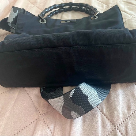 Gucci Bamboo Handle Nylon Black Bag - Picture 7 of 9